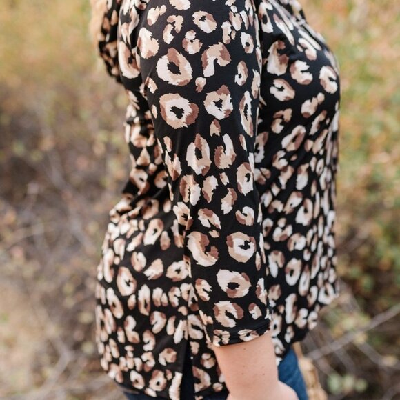 Hooded Leopard Top - Picture 4 of 4